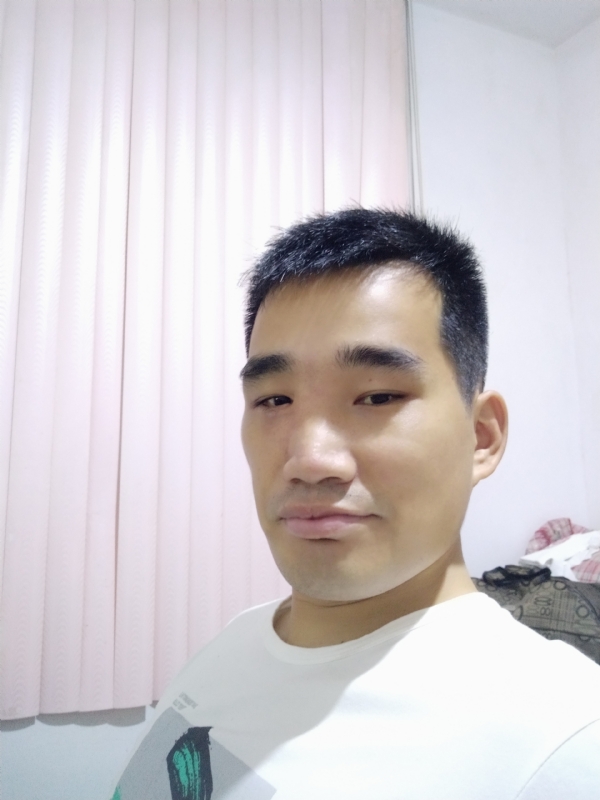 大男孩的第一张照片--将乐交友网