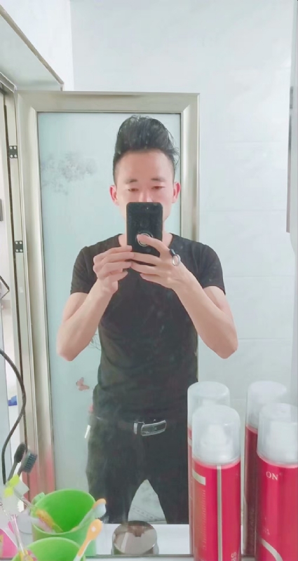 邱利平的第一张照片--将乐交友网