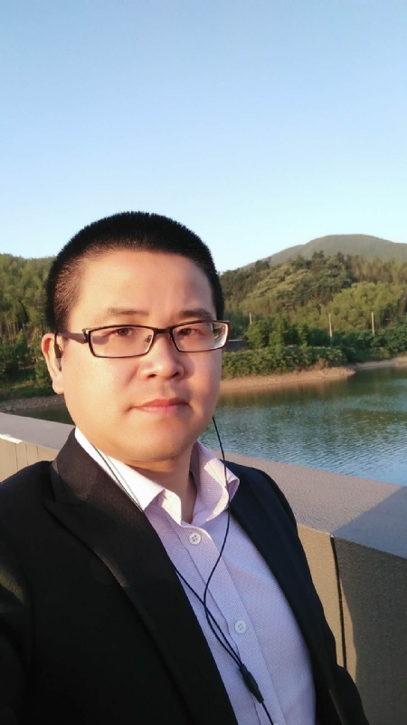 顾律师的第三张照片--将乐交友网