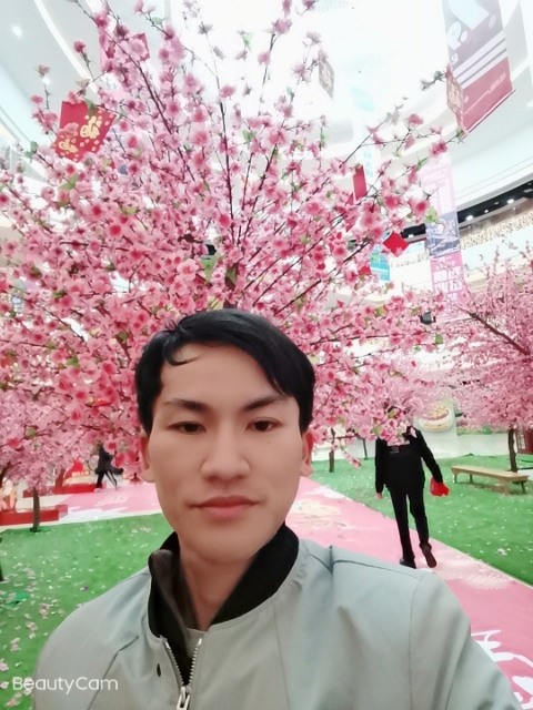 单身一人的第二张照片--将乐交友网