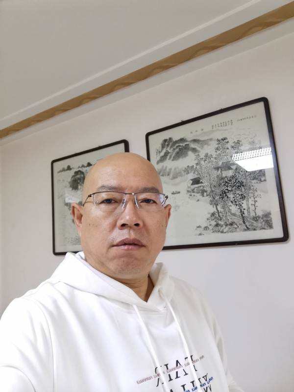 光头博士的第一张照片--将乐交友网
