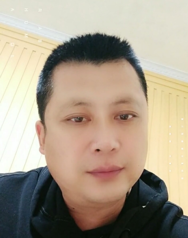 追梦者的第一张照片--将乐交友网