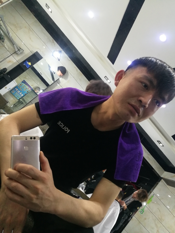 未来可期的我的第四张照片--将乐交友网