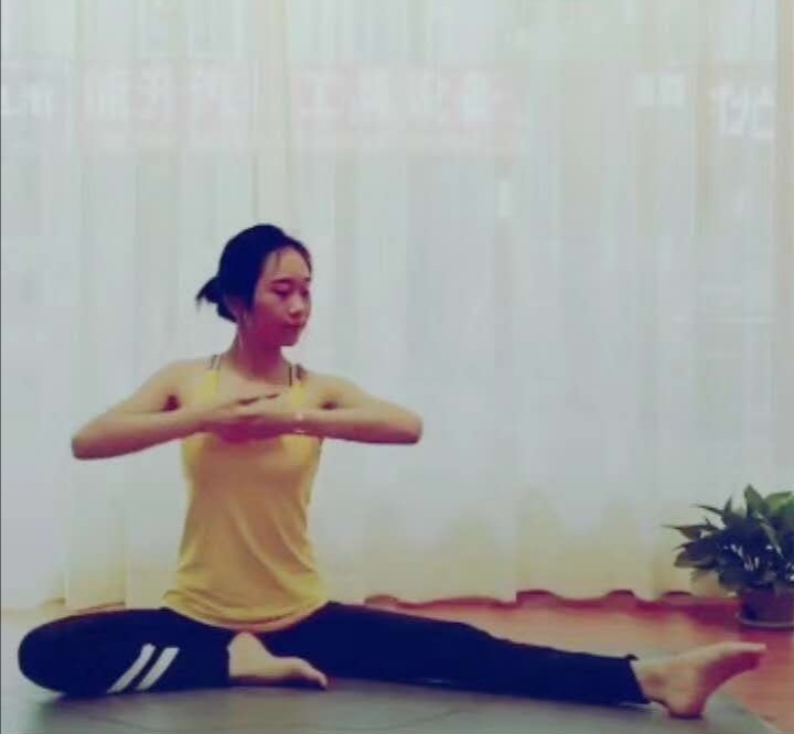 静静子的第一张照片--将乐交友网