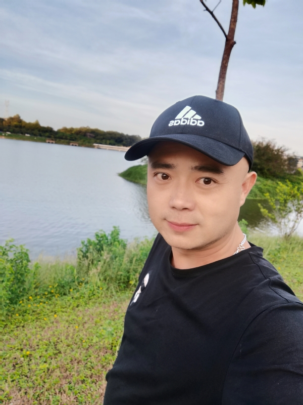 石头哥的第一张照片--将乐交友网