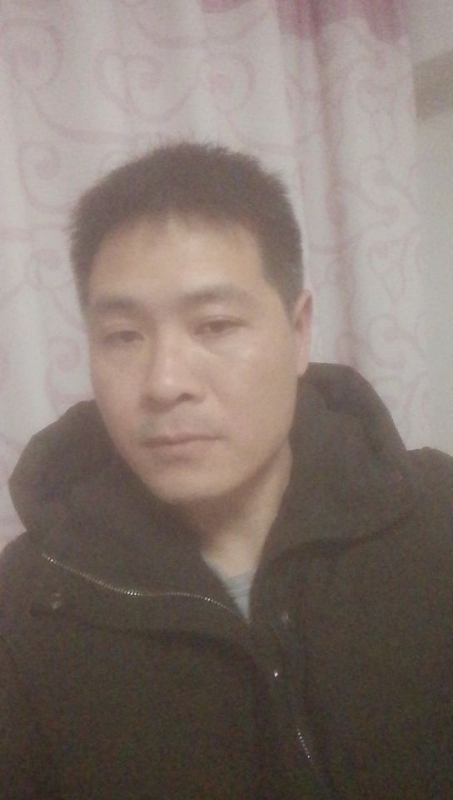 把头抬起来的第一张照片--将乐交友网