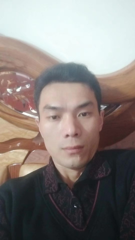 错把真心喂了狗的第四张照片--将乐交友网