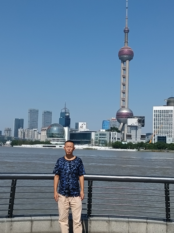 伪装浪漫的第一张照片--将乐交友网