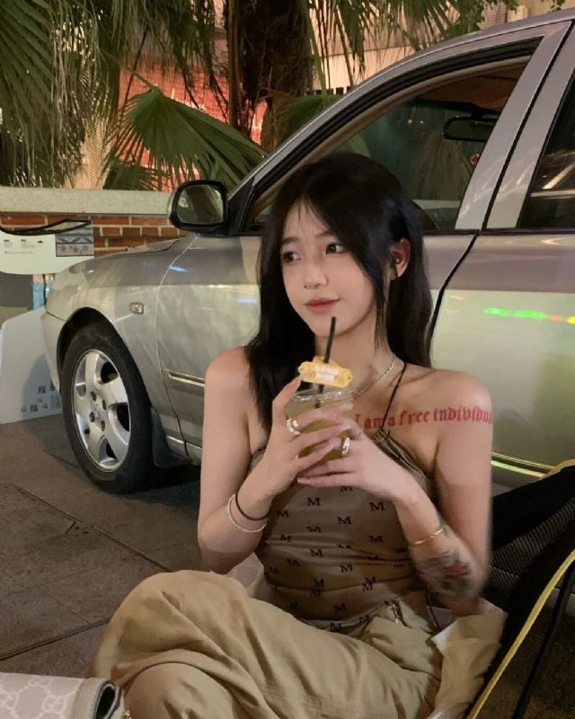 娜娜的第一张照片--将乐交友网