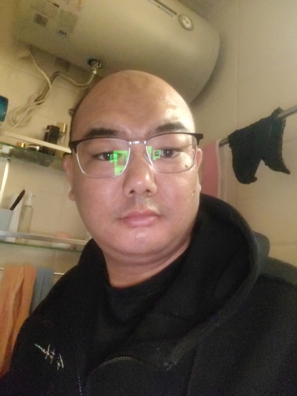 小胖子的第一张照片--将乐交友网