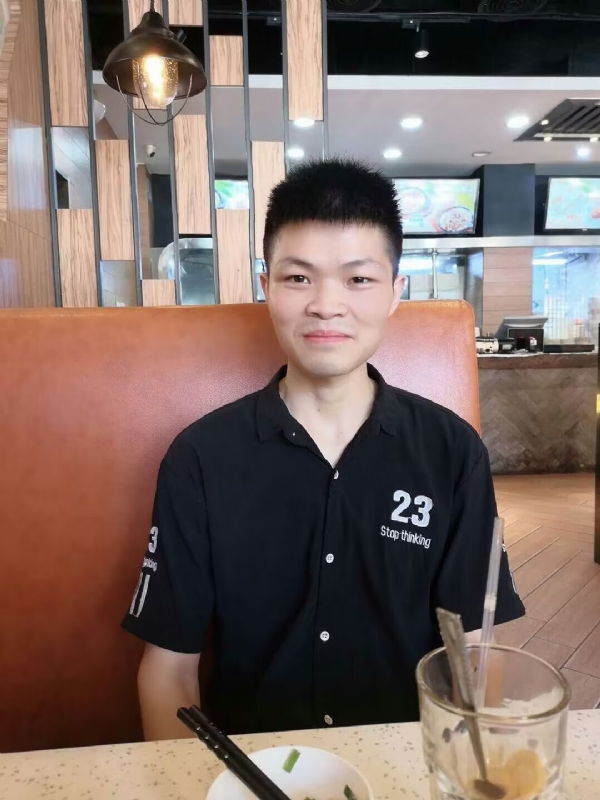 Mickey的第一张照片--将乐交友网