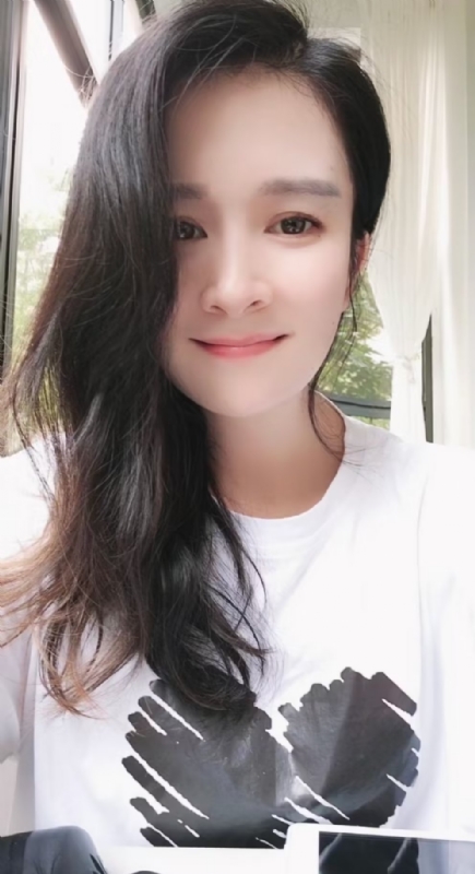 晨曦的第一张照片--将乐交友网