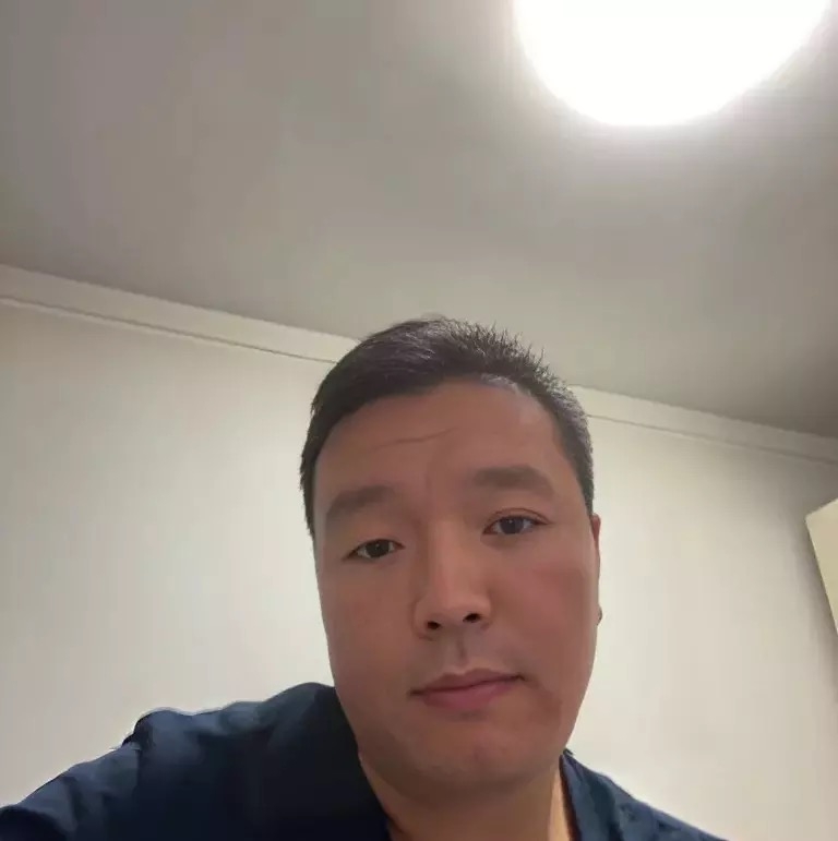 穿唐装的松鼠的第一张照片--将乐交友网