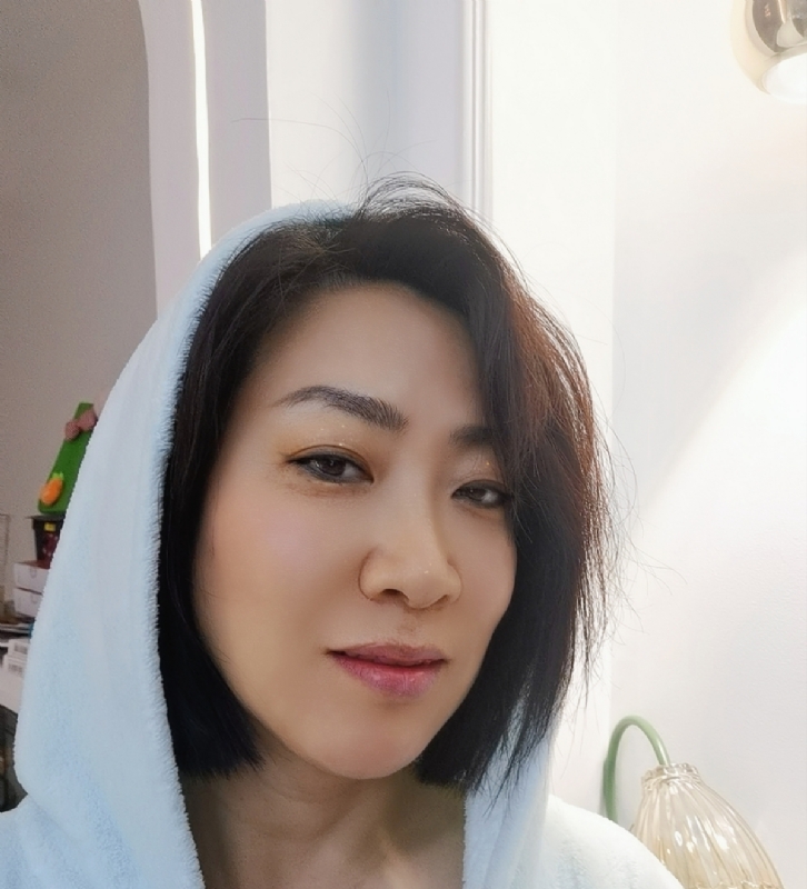 火玫瑰的第一张照片--将乐交友网