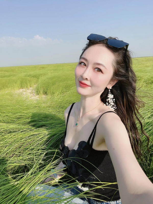 Anna的第一张照片--将乐交友网