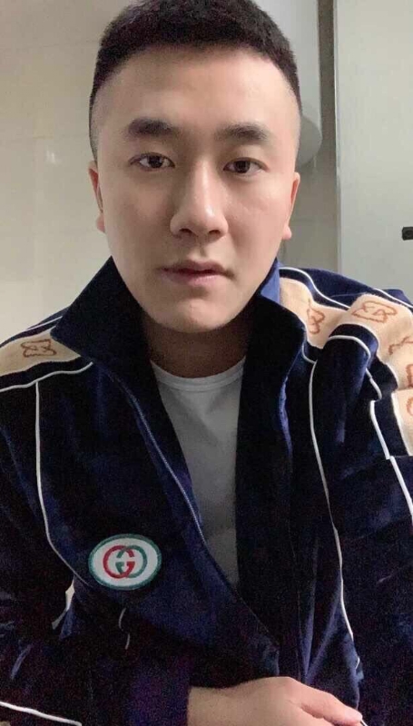 凌毅的第一张照片--将乐交友网