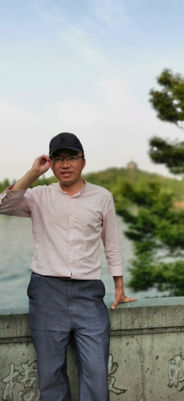 大叔有点忙的第三张照片--将乐交友网