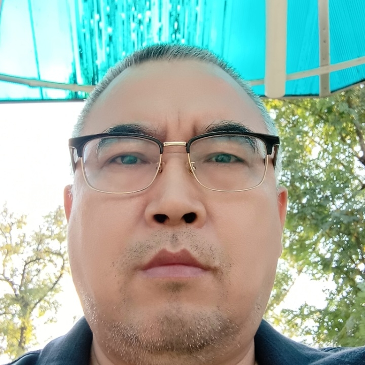 绿萝的第一张照片--将乐交友网