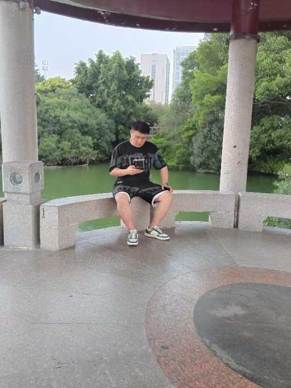 不善挽留的第一张照片--将乐交友网