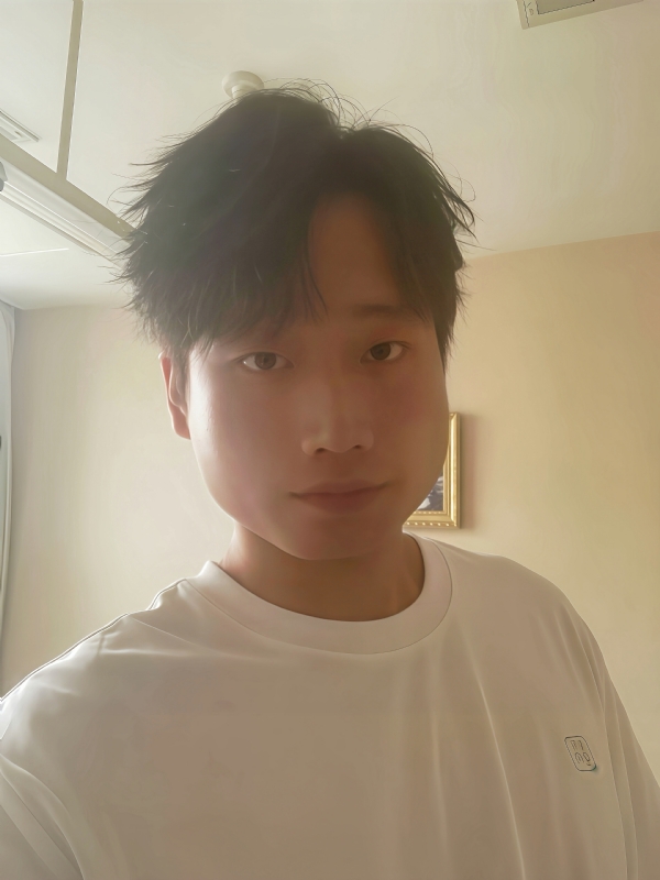 阿彤的第一张照片--将乐交友网