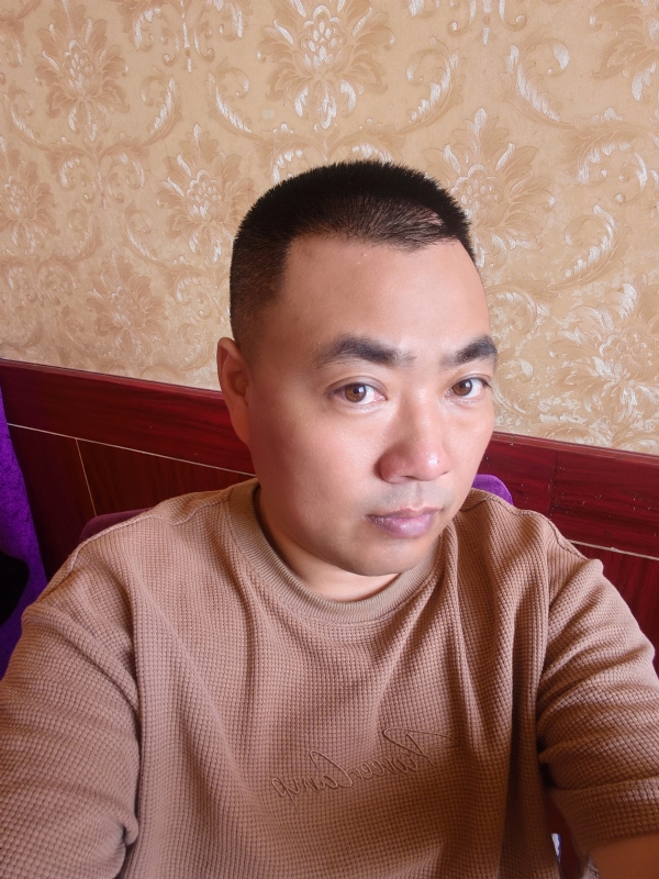 擦亮眼睛向前看的第二张照片--将乐交友网