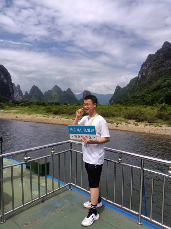 决胜时刻的第三张照片--将乐交友网