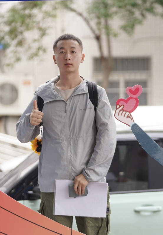 当下的第一张照片--将乐交友网