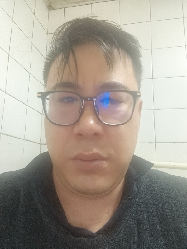 迷失自我的第一张照片--将乐交友网