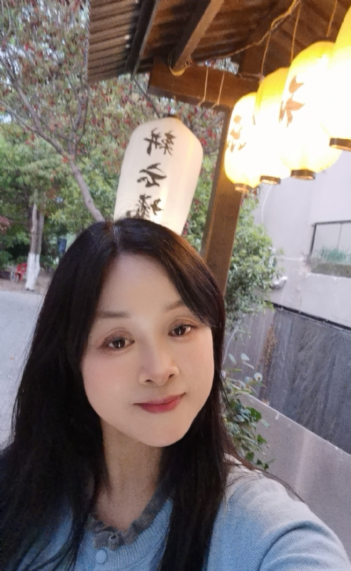 伊伊的第一张照片--将乐交友网