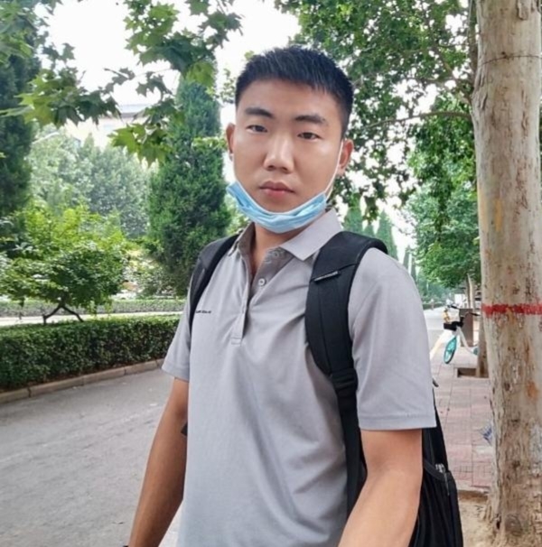 90年男征婚的第一张照片--将乐交友网