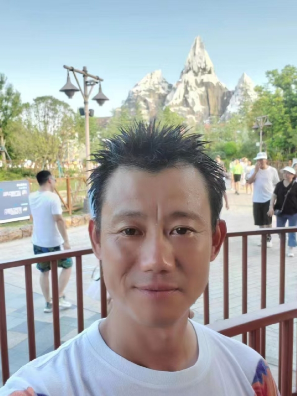 艾氏涂料博的第一张照片--将乐交友网
