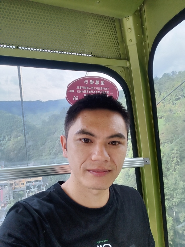 小鱼的第一张照片--将乐交友网