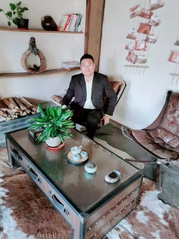 博哥的第一张照片--将乐交友网